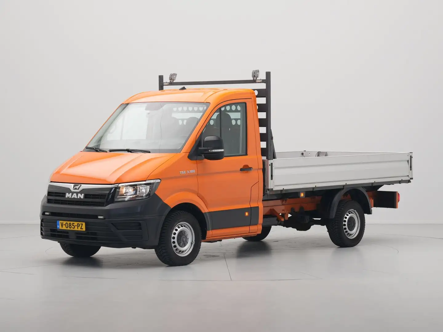 MAN TGE 35 2.0 TDI 130kW 177PK Standaard Airco Trekhaak Cr Oranje - 2