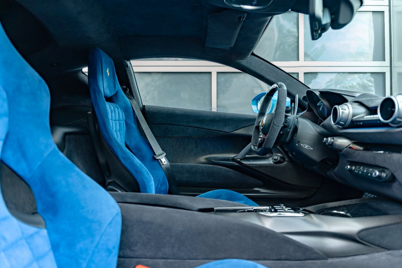 Ferrari 812 Competizione//CAMERA//LIFT//DISPLAY//CARBON — photo 12