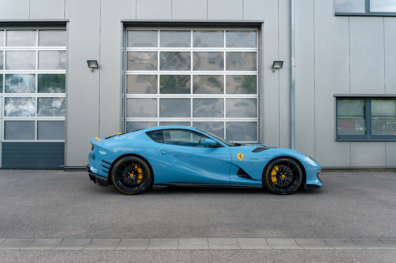 Ferrari 812 Competizione//CAMERA//LIFT//DISPLAY//CARBON — photo 3