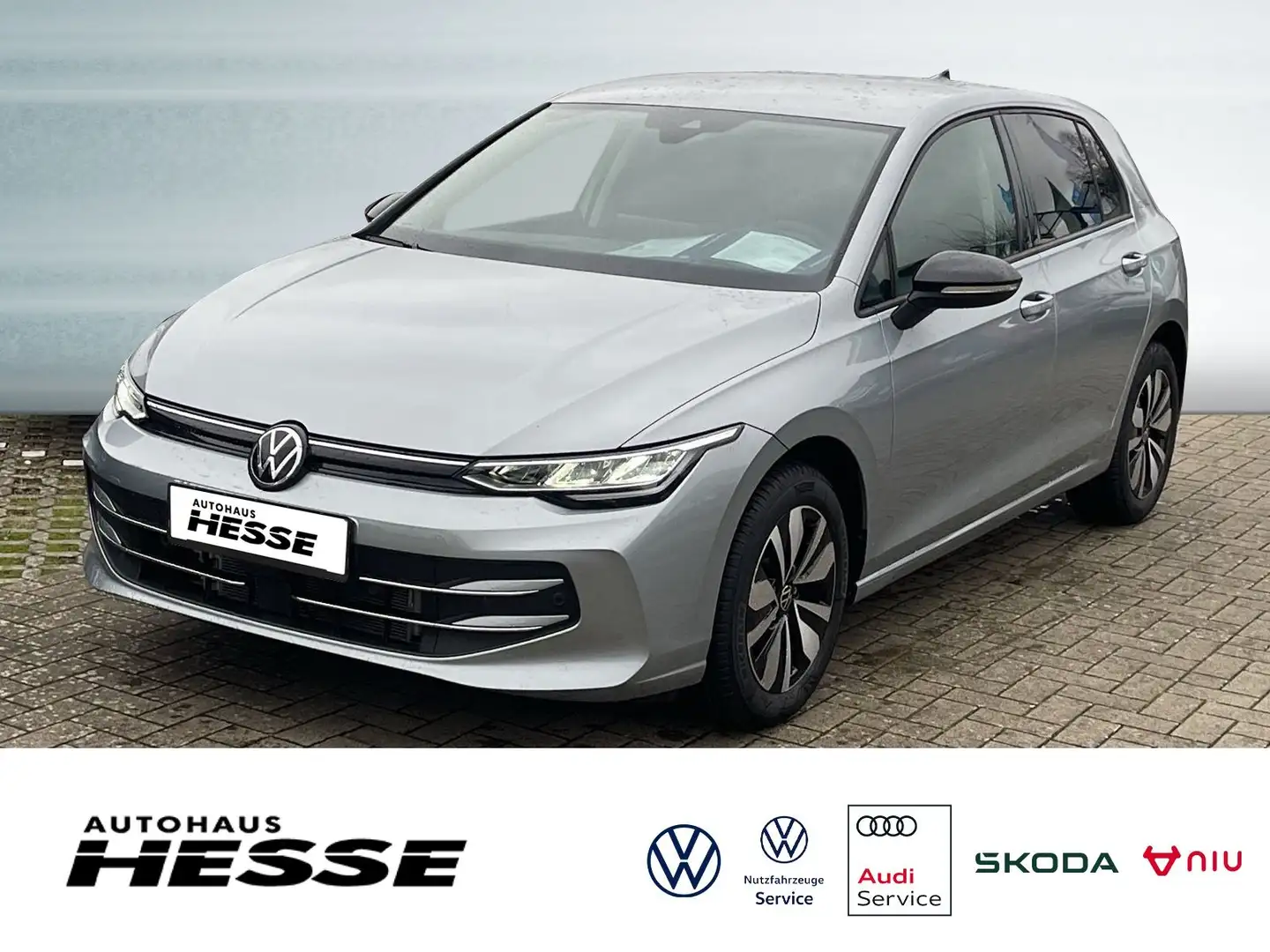 Volkswagen Golf VIII 1.5 eTSI Goal DSG, AHK LED Digi Tacho Silber - 2