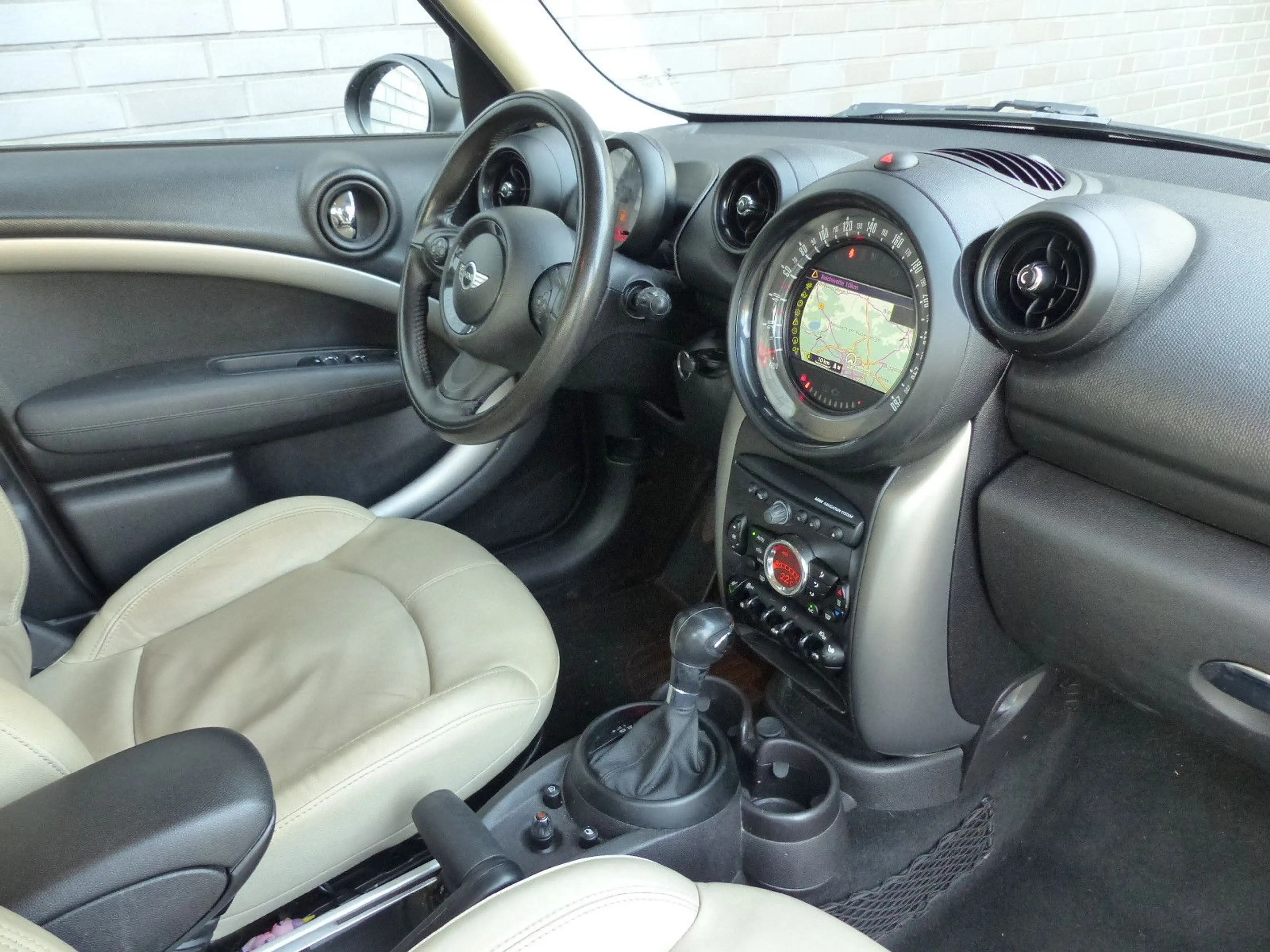 MINI One Countryman Automatik/Leder/Navi/PDC — photo 6