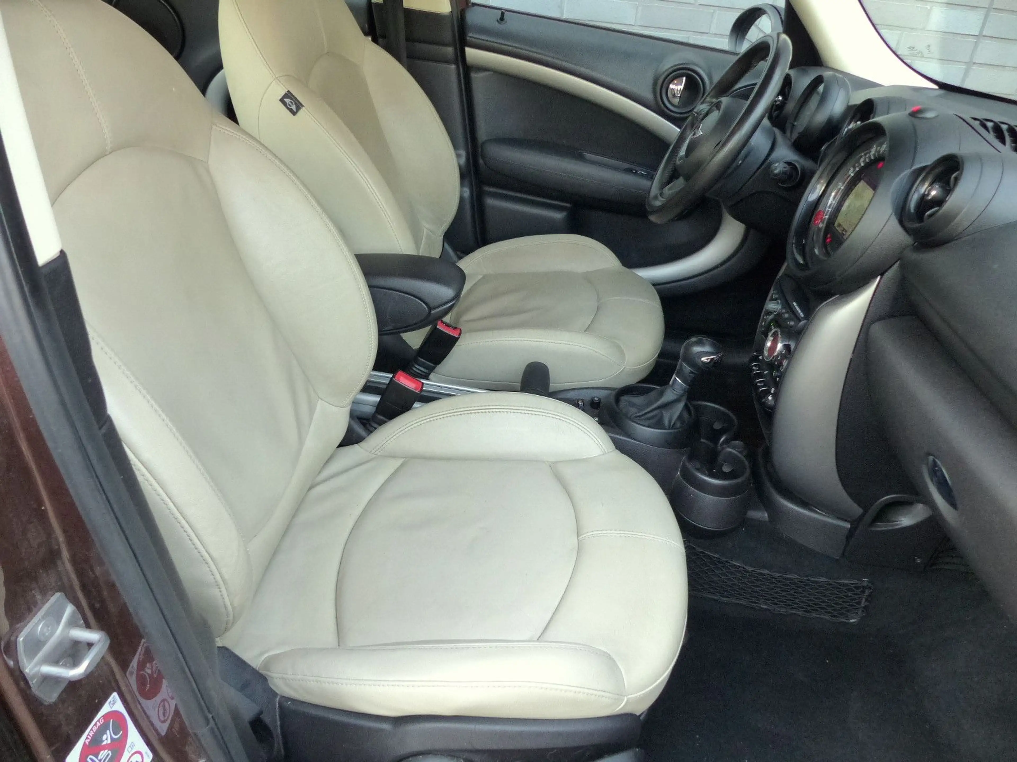 MINI One Countryman Automatik/Leder/Navi/PDC — photo 3