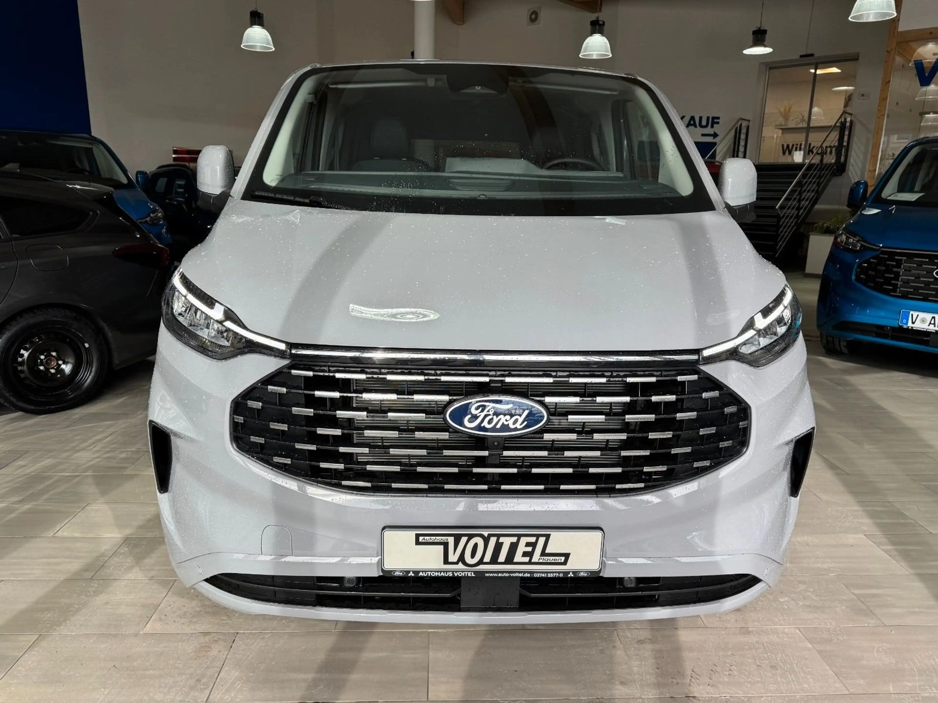 Ford Tourneo Custom L2 Titanium X B&O & Standheizung — photo 2