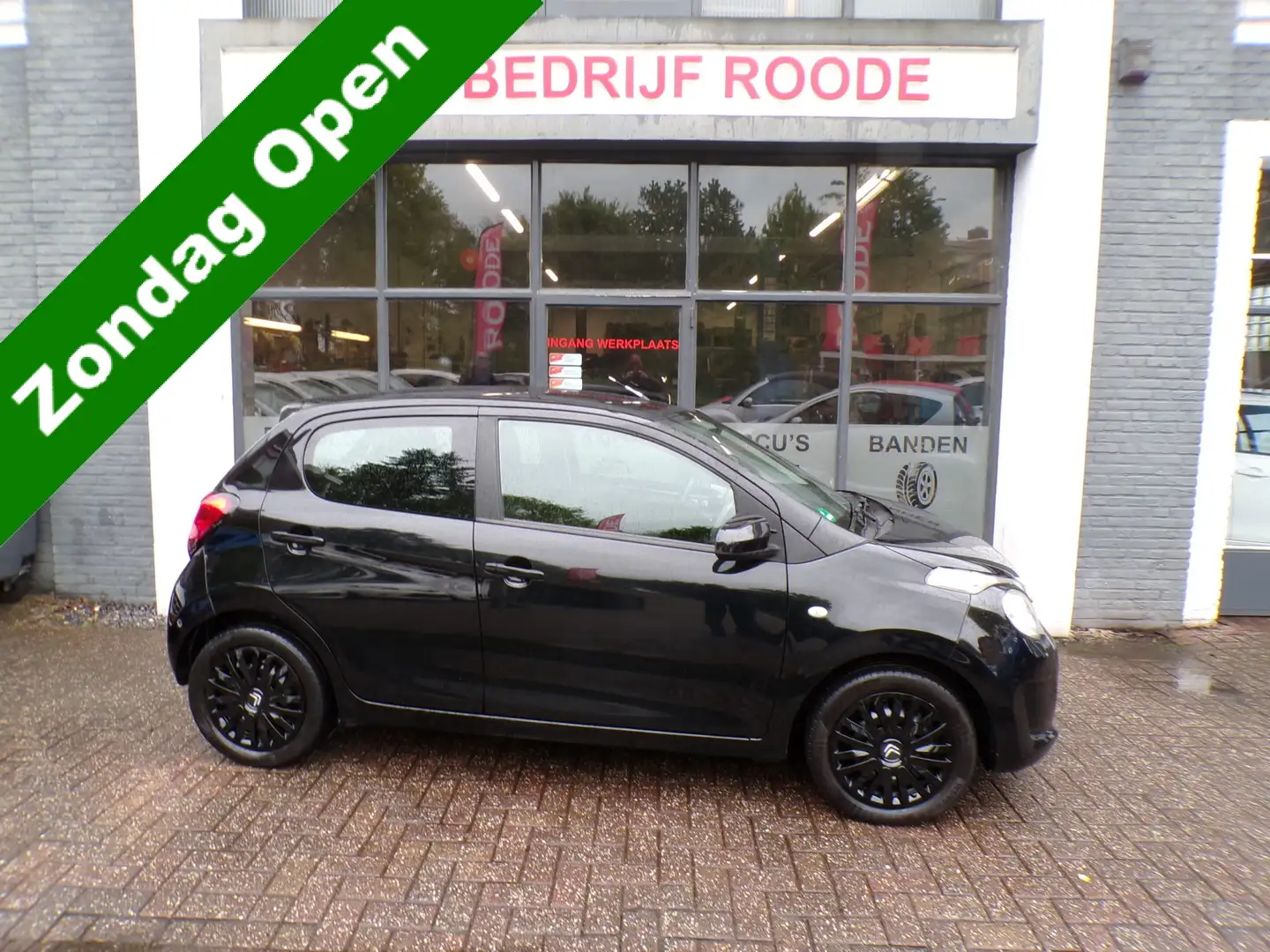 Citroen C1 1.2 PureTech Shine AIRCO,LED, BLACKLINE !!! ""ZOND Zwart - 1