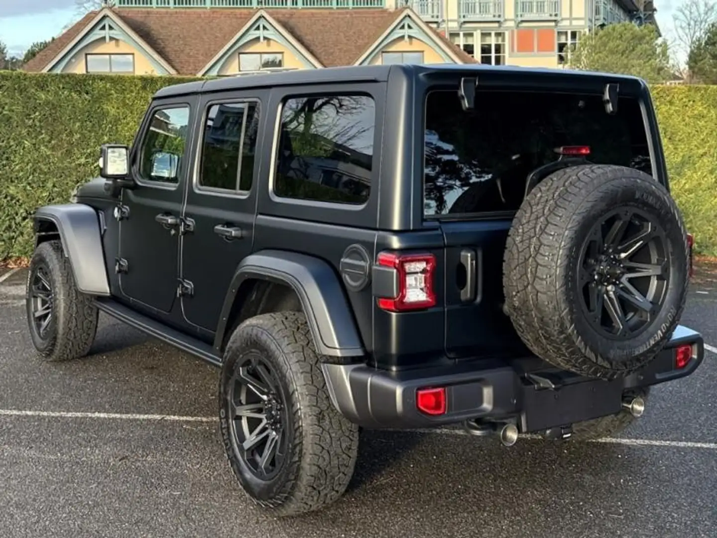 Jeep Wrangler 2.0 T 380ch 4xe Sahara Command Trac Noir - 2