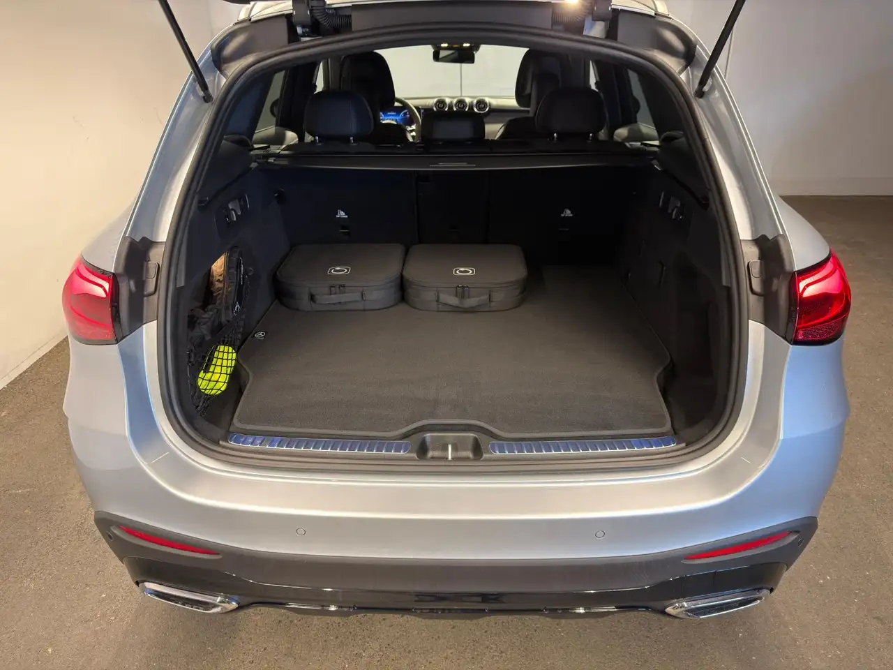 Mercedes-Benz GLC 2026 — фото 12