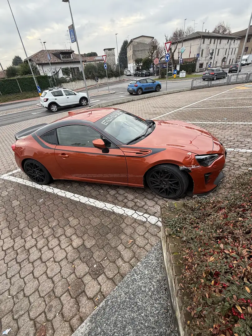 Toyota GT86 2.0 Orange Limited Edition - 1