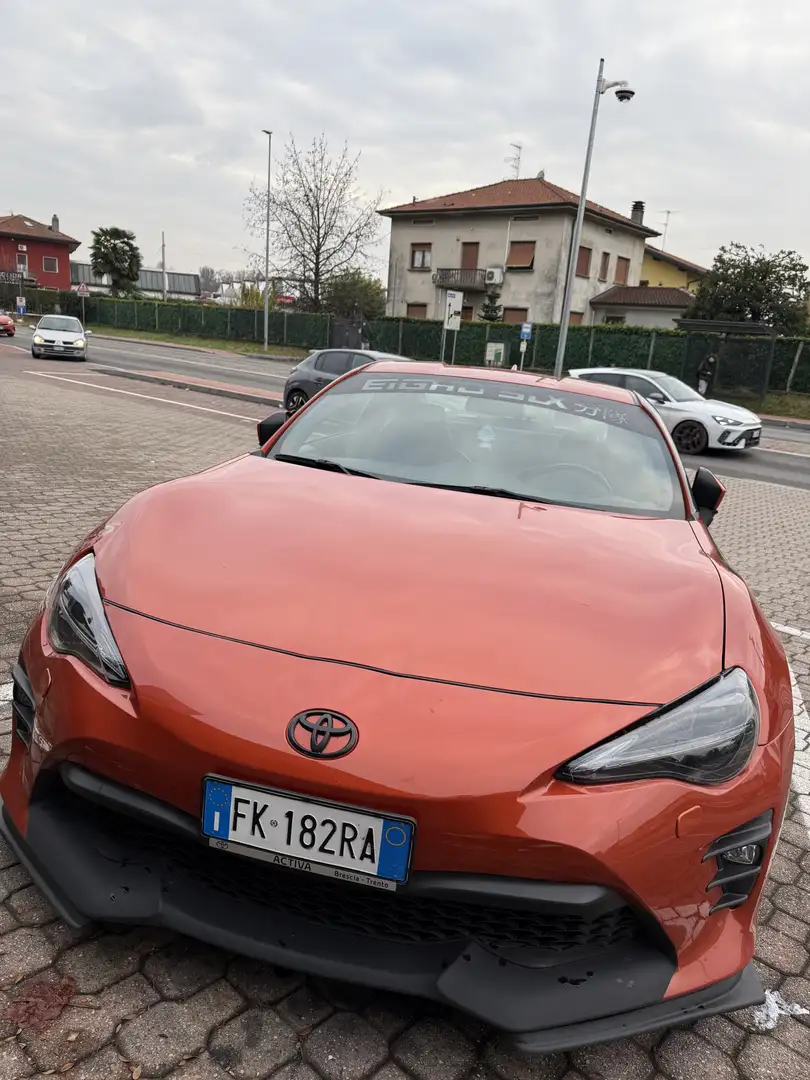 Toyota GT86 2.0 Orange Limited Edition - 2