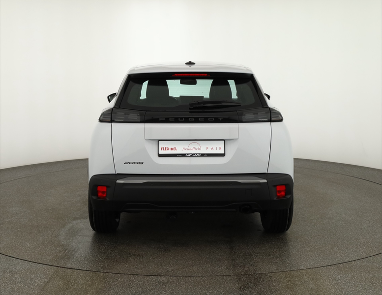 Peugeot 2008 1.2 PureTech LED Navi Kamera — photo 4