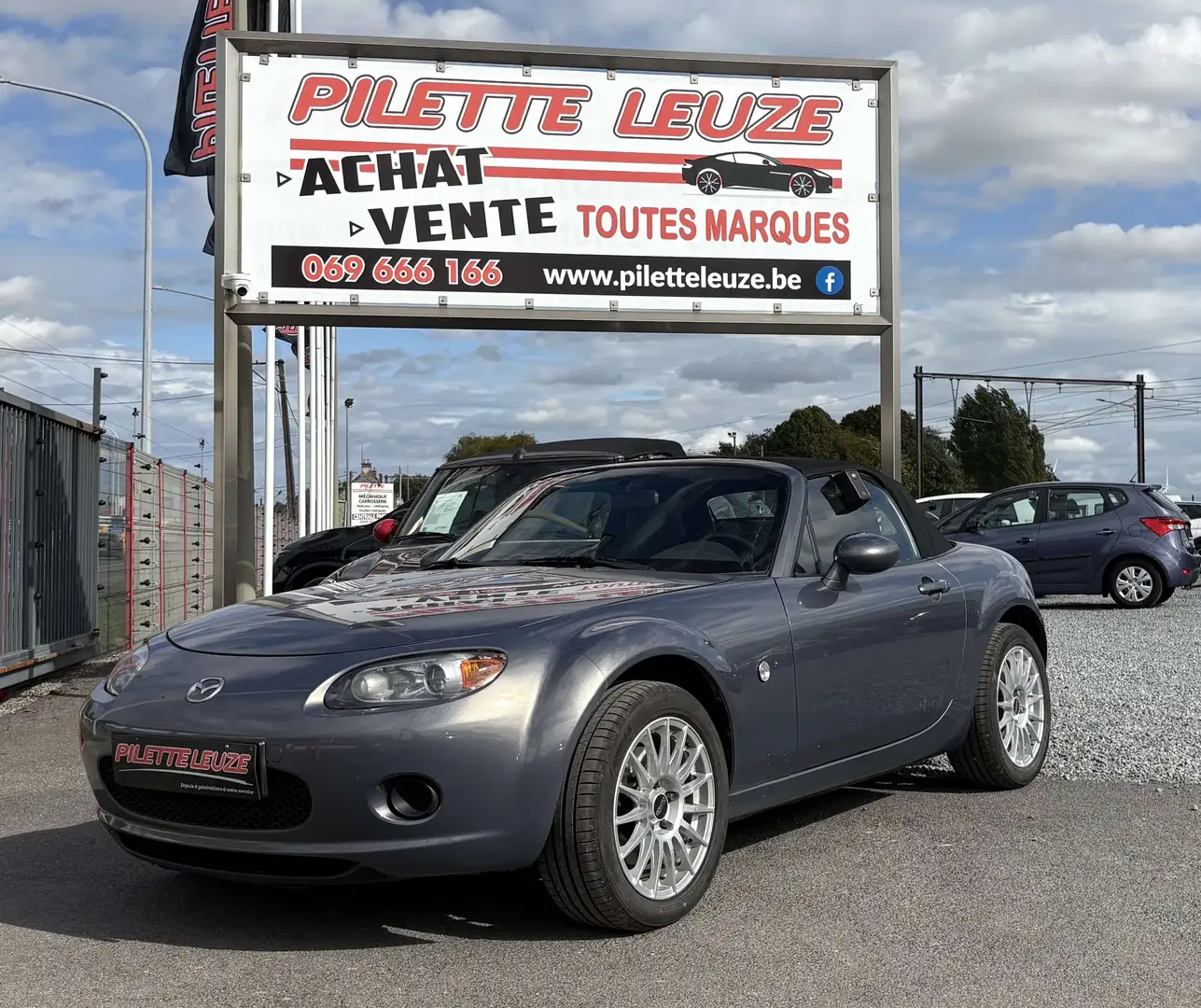 Mazda MX-5 MX-5 1.8i 16v Active Gris - 1