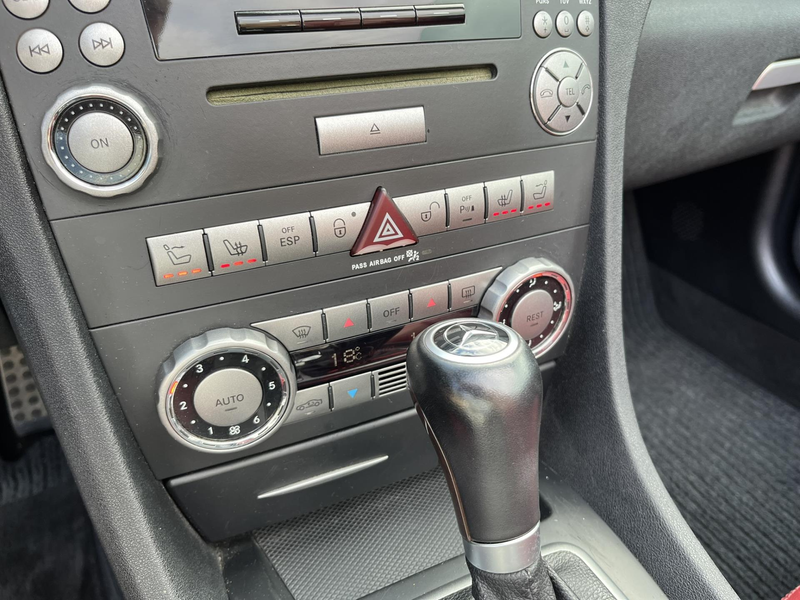 Mercedes-Benz SLK 200 Kompr AMG DEALER AUTO Airscraft Xenon — photo 10