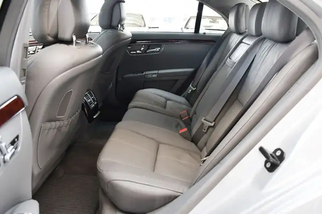 Mercedes-Benz S 500 view 12