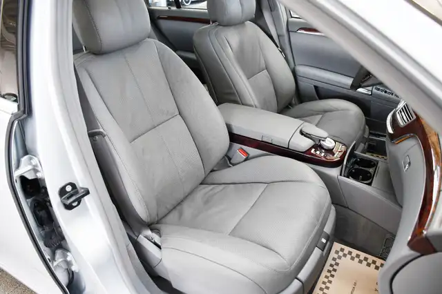 Mercedes-Benz S 500 view 11