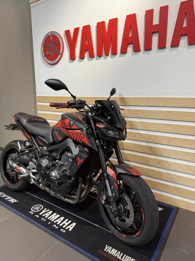 Yamaha MT-09 - 2