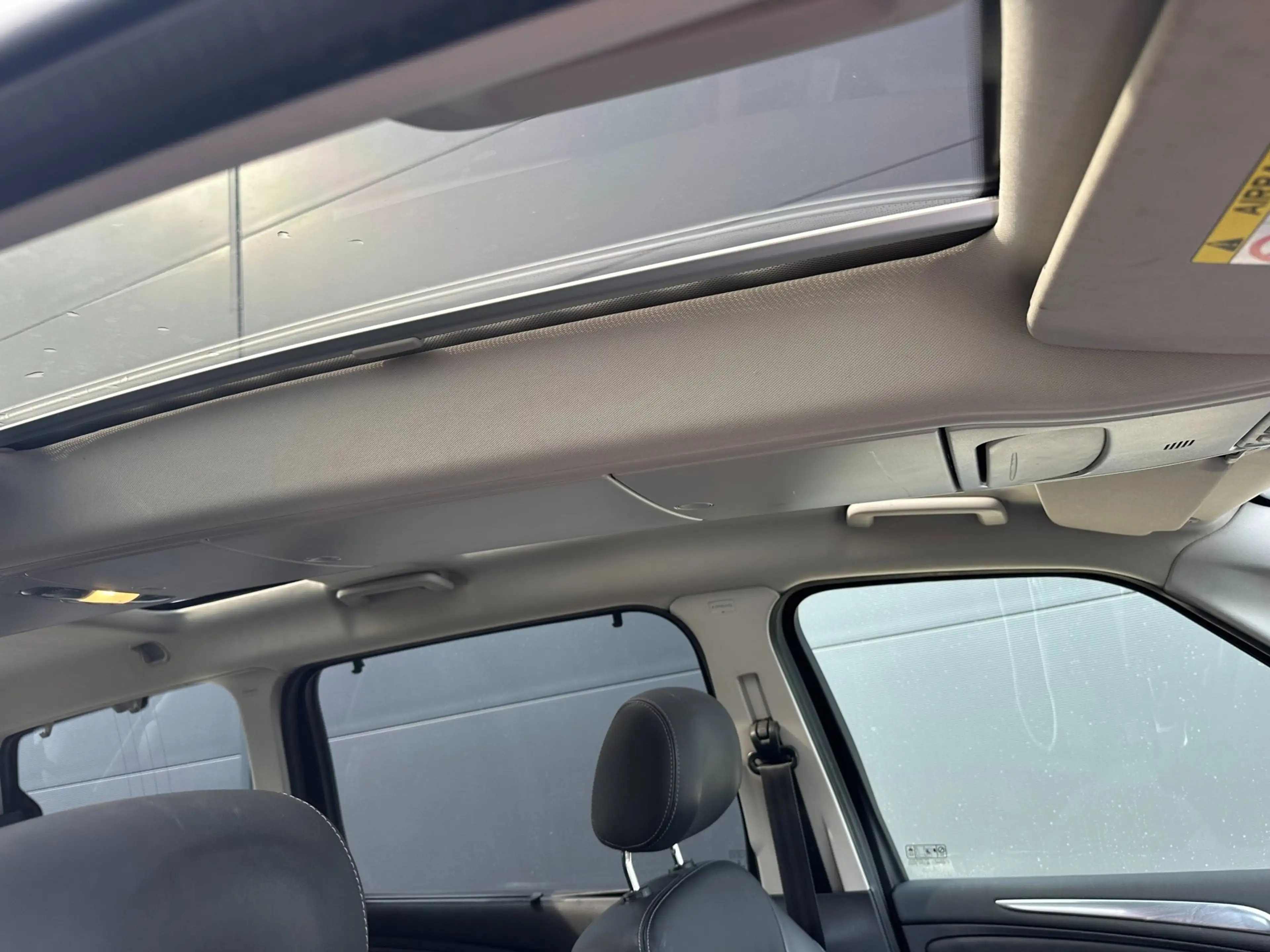 Ford Galaxy 1.6 SCTi Platinum — photo 14