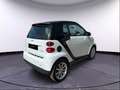 smart forTwo 1.0 Coupe Hybrid Drive Weiß - thumbnail 5