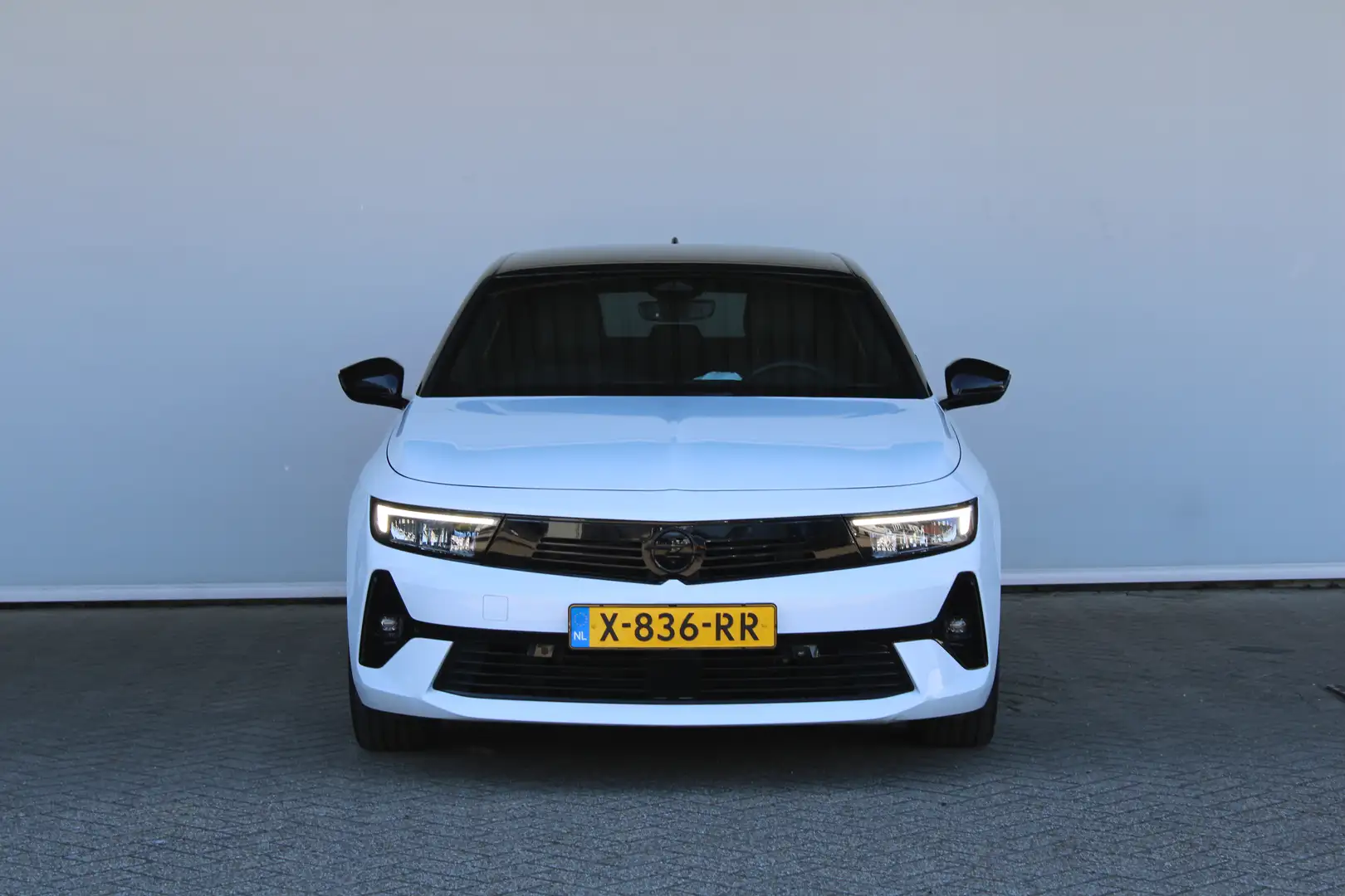Opel Astra 1.2 Level 4 / gs line | Achteruitrijcamera | Afwij Wit - 2