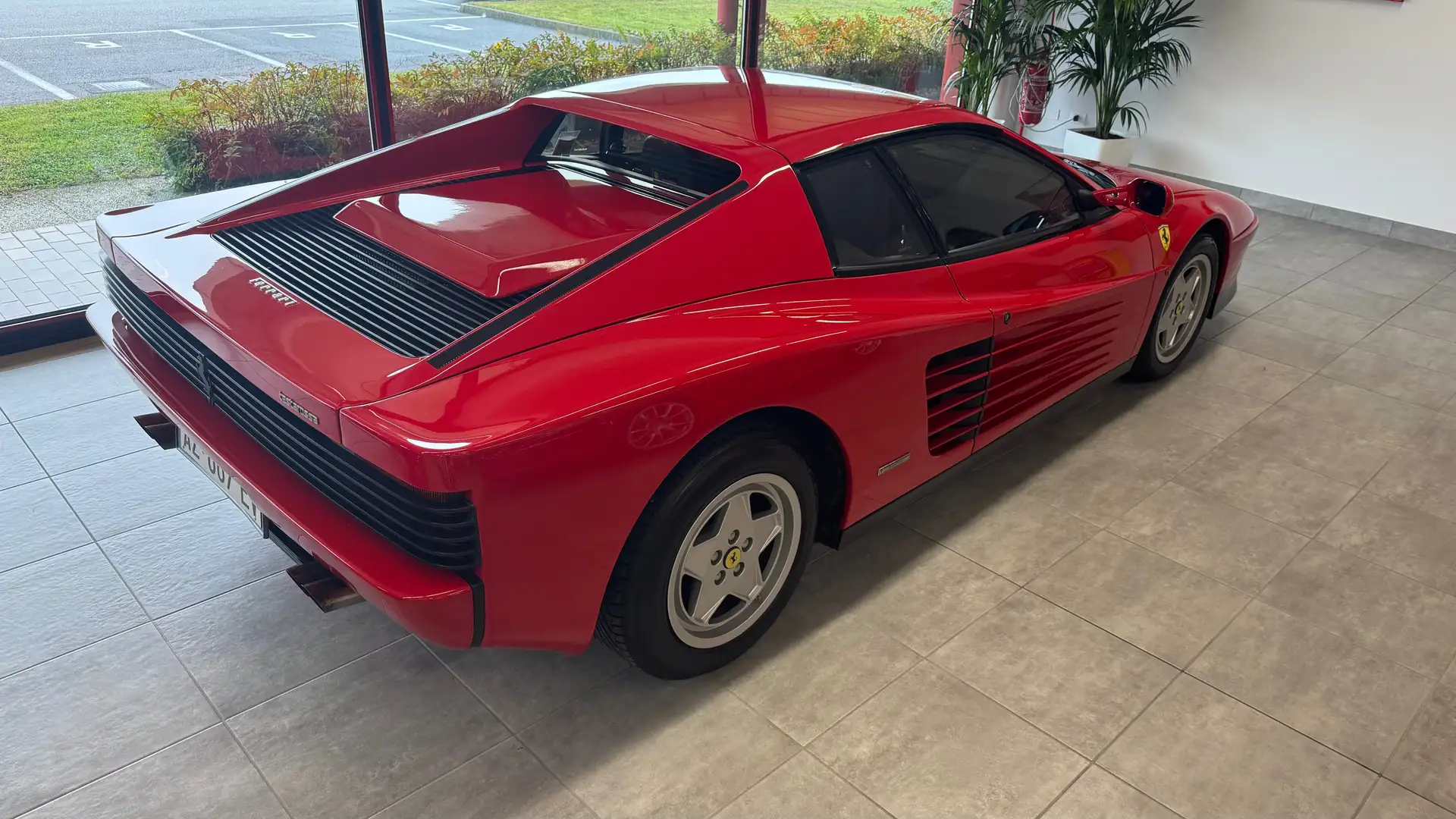 Ferrari Testarossa 5.0 Rot - 2