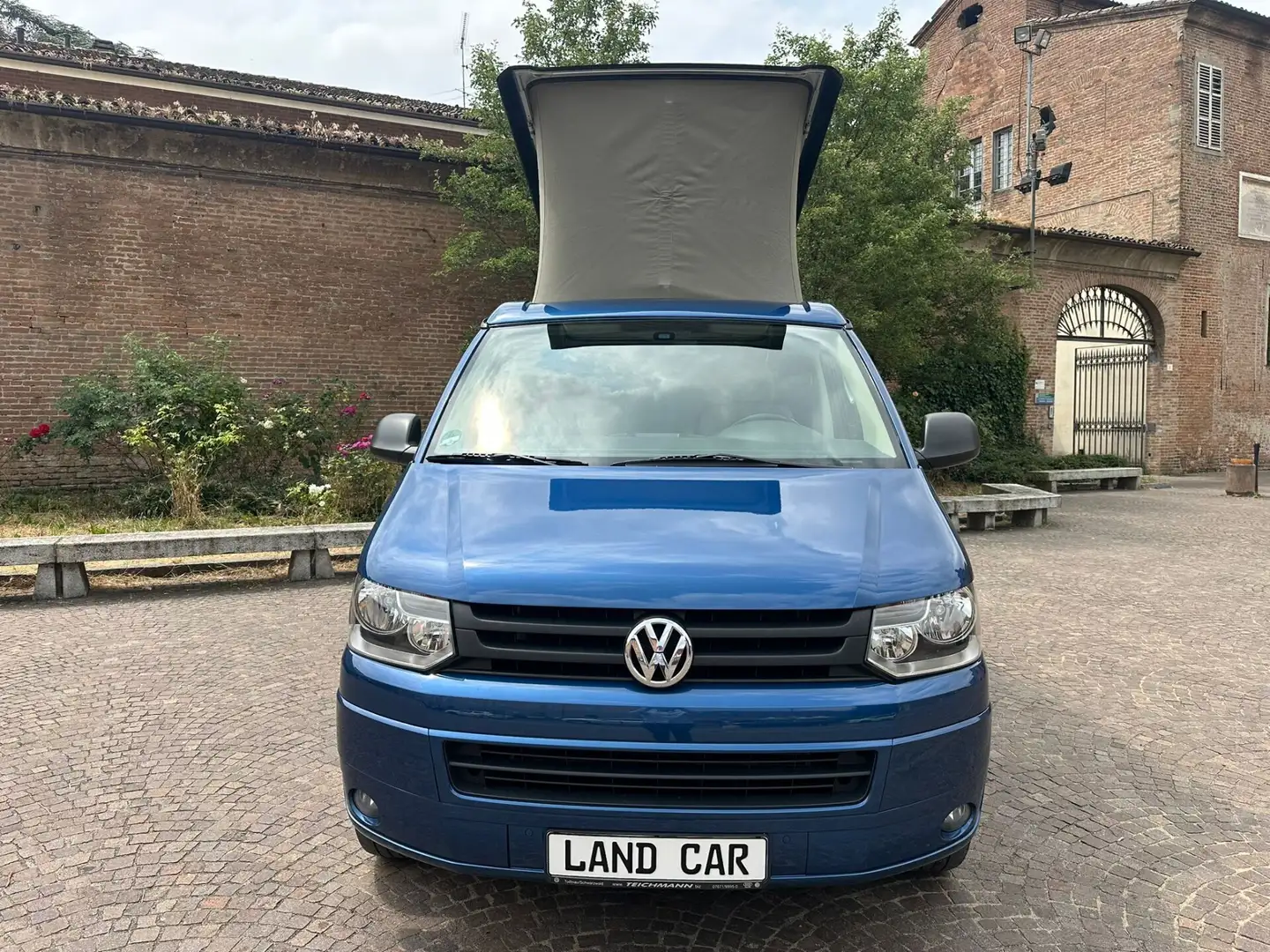Volkswagen T5 California Beach 2.0 BiTDI 180CV PL Blu/Azzurro - 2