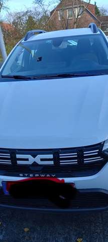 Imagine Dacia Sandero Stepway TCe 90 CVT Expression