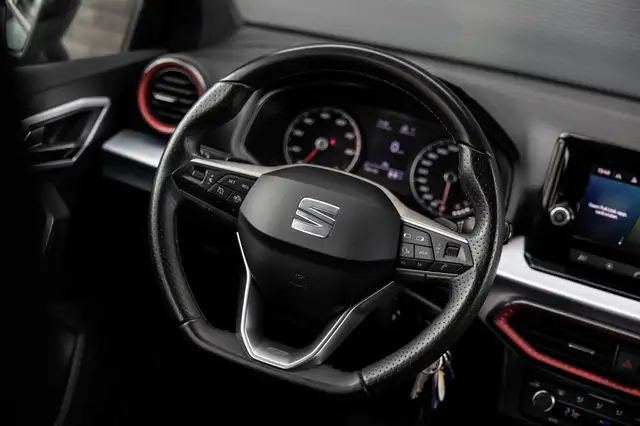 Seat Ibiza view 9