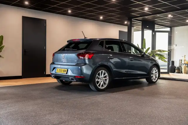 Seat Ibiza view 3