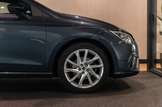Seat Ibiza view 14