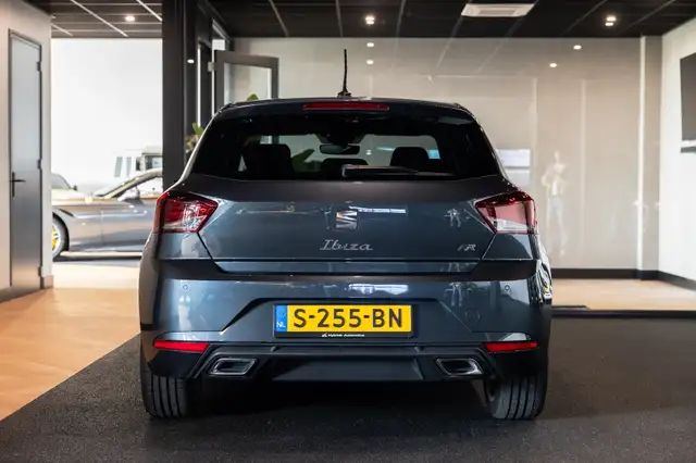 Seat Ibiza view 10