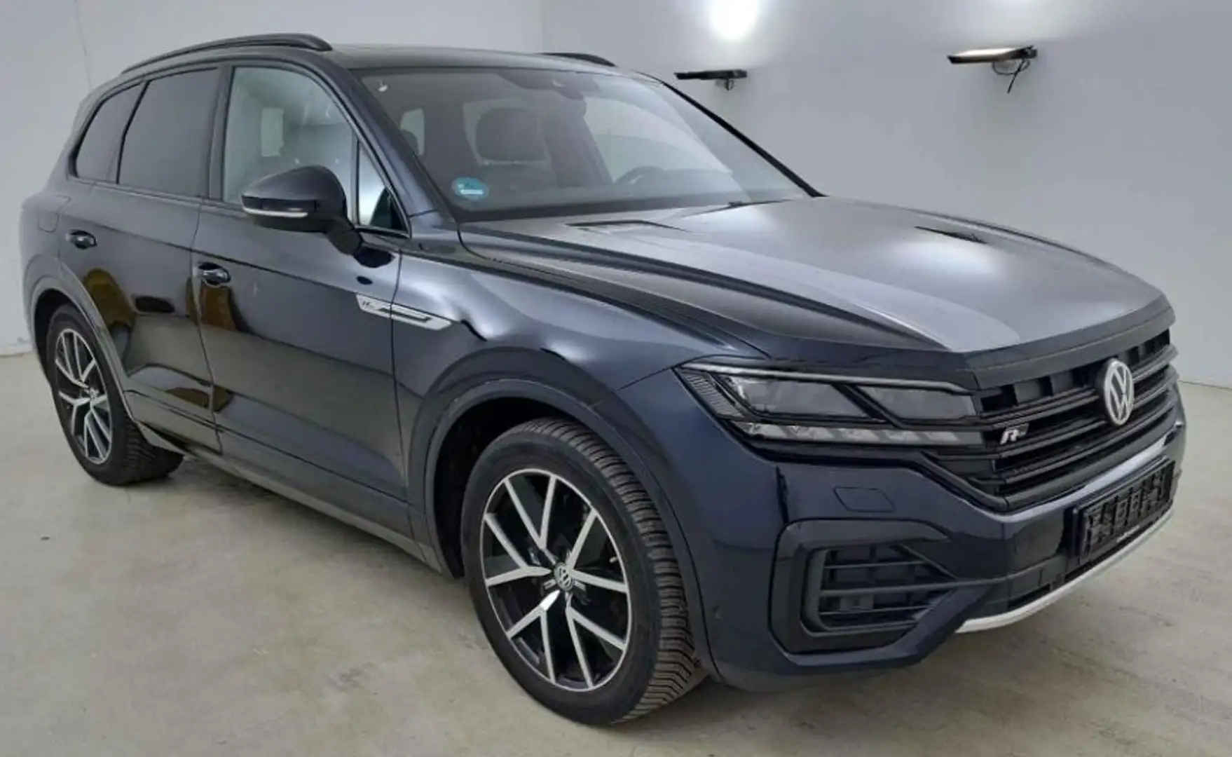 Volkswagen Touareg 3.0 R-Line 4Motion *KEYLESS* *PANO* *KAMERA* *LED* Blauw - 1