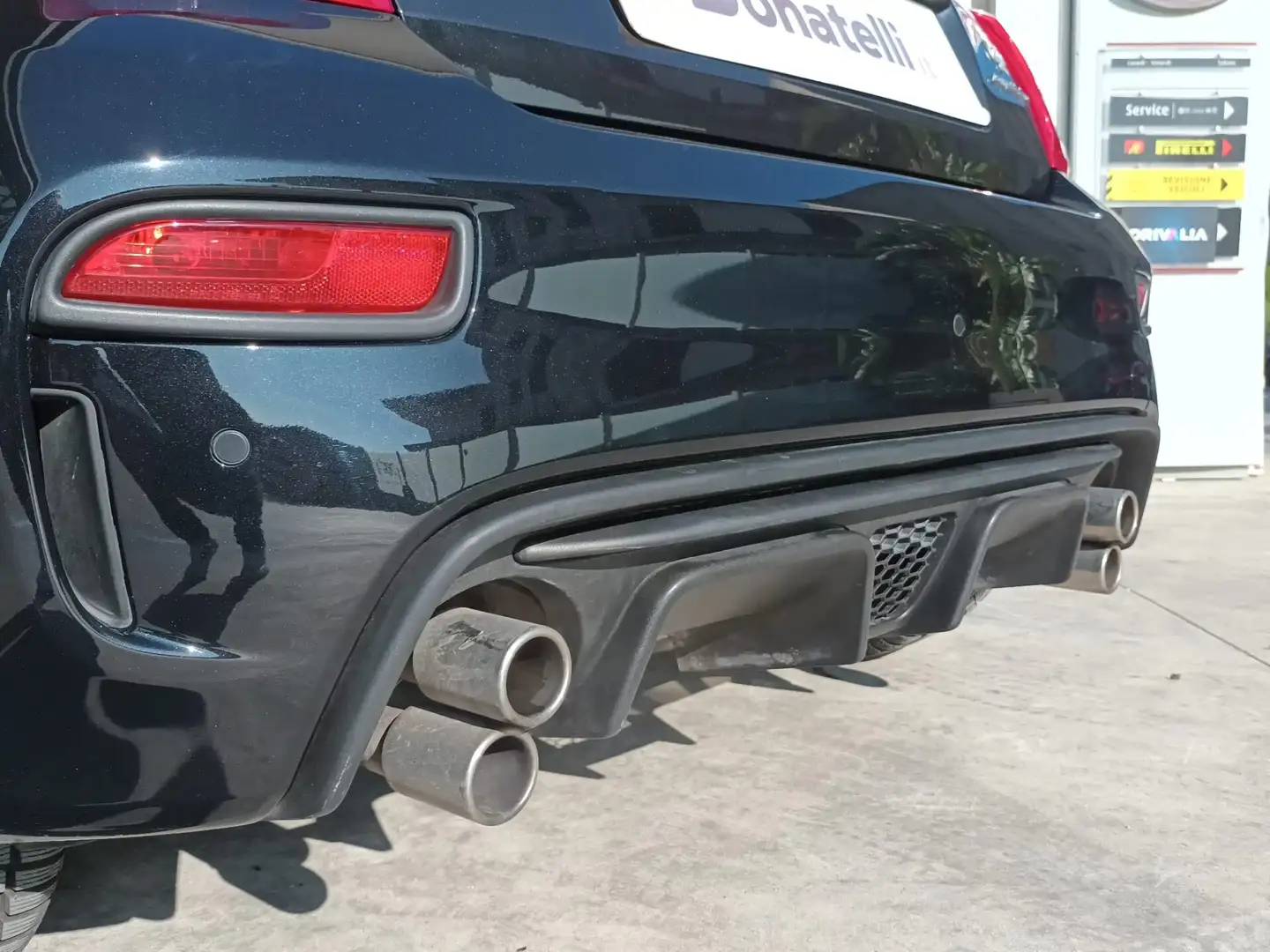 Abarth 695 695 Cabrio 1.4 Turbo T-Jet 180 CV Auto Negro - 2