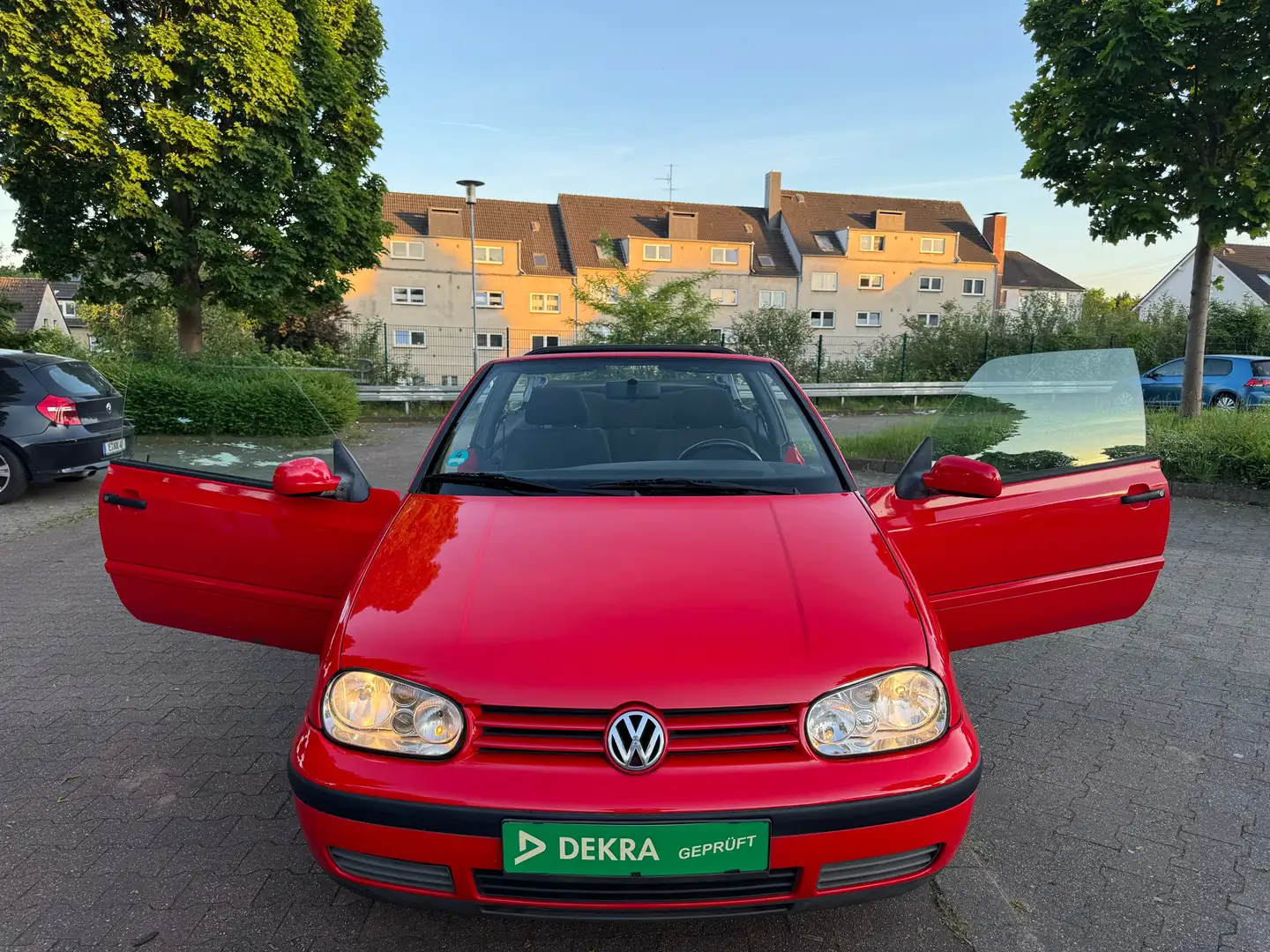 Volkswagen Golf Cabriolet Cabrio 1.9 TDI Comfortline RENTNERFAHRZEUG.TOP Roşu - 1