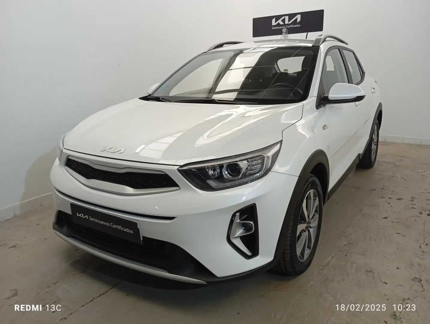 Kia Stonic 1.0 T-GDi MHEV Concept 100 Blanc - 2