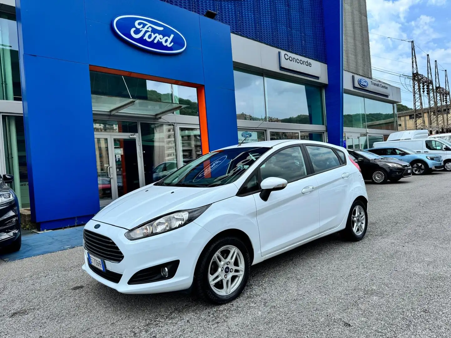 Ford Fiesta Fiesta VI PLUS 5p 1.0 80cv Bianco - 1