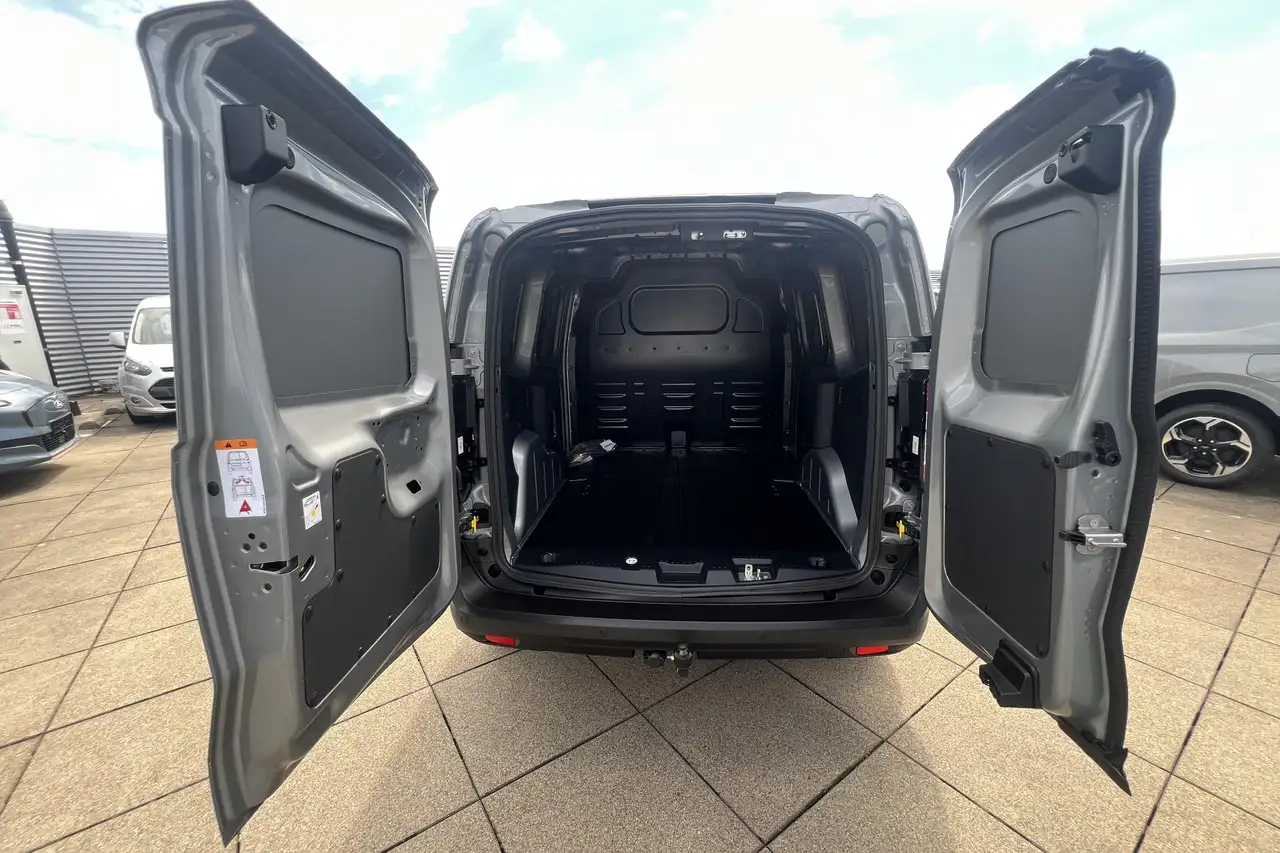Ford Transit Courier 2026 — фото 12