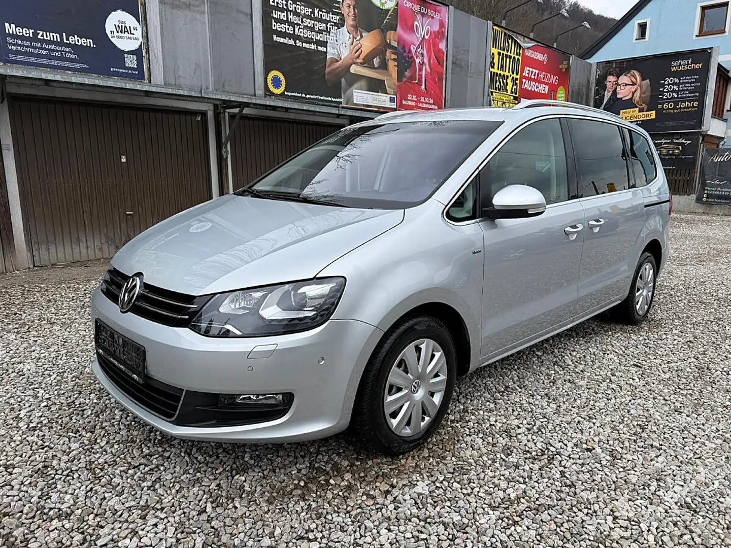 Volkswagen Sharan CUP Edition BlueMotion Tech BMT 2,0 TDI DSG Silber - 1