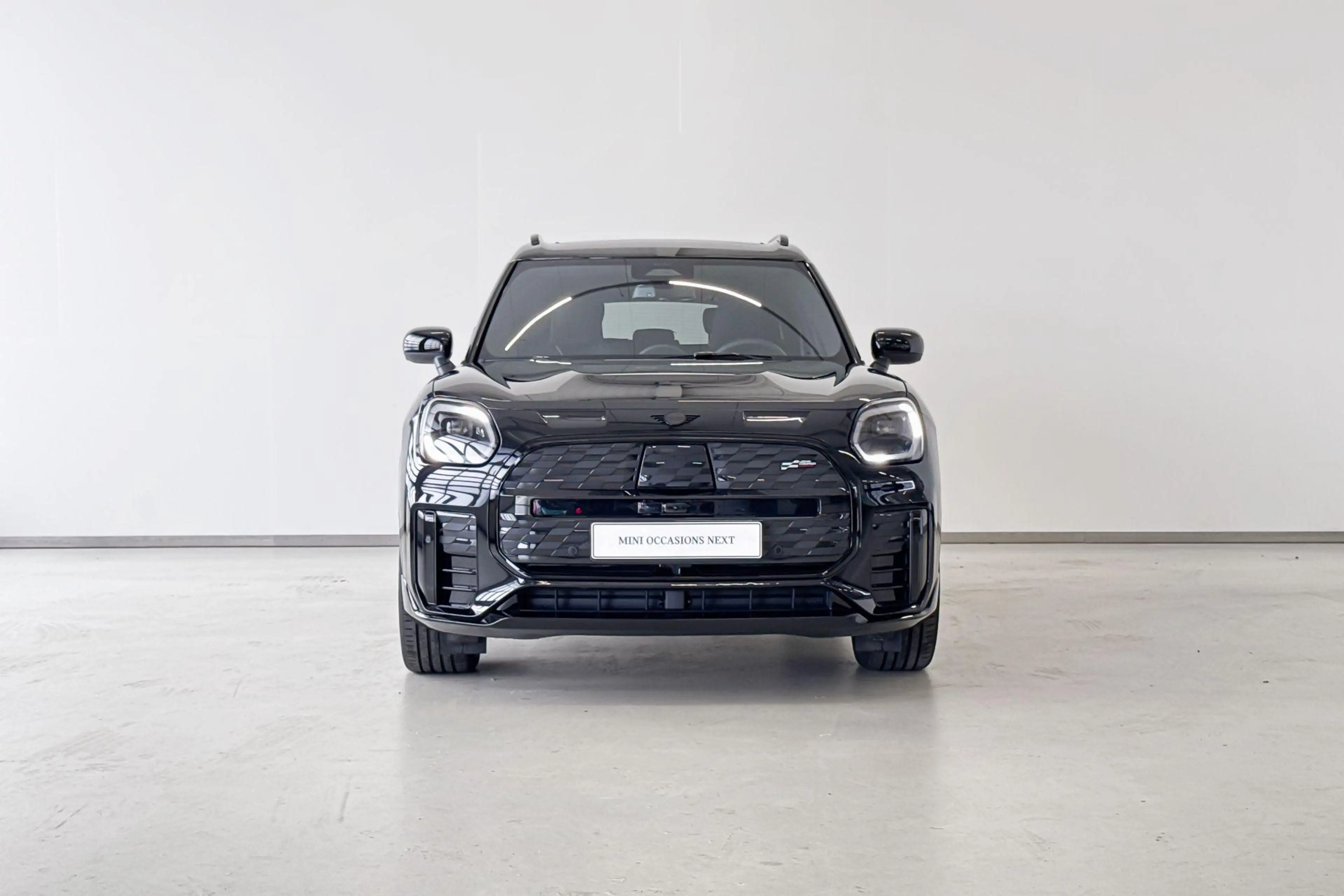 MINI John Cooper Works Countryman Electric E XL 66.5 kWh | 19" John Cooper Works Run — photo 6