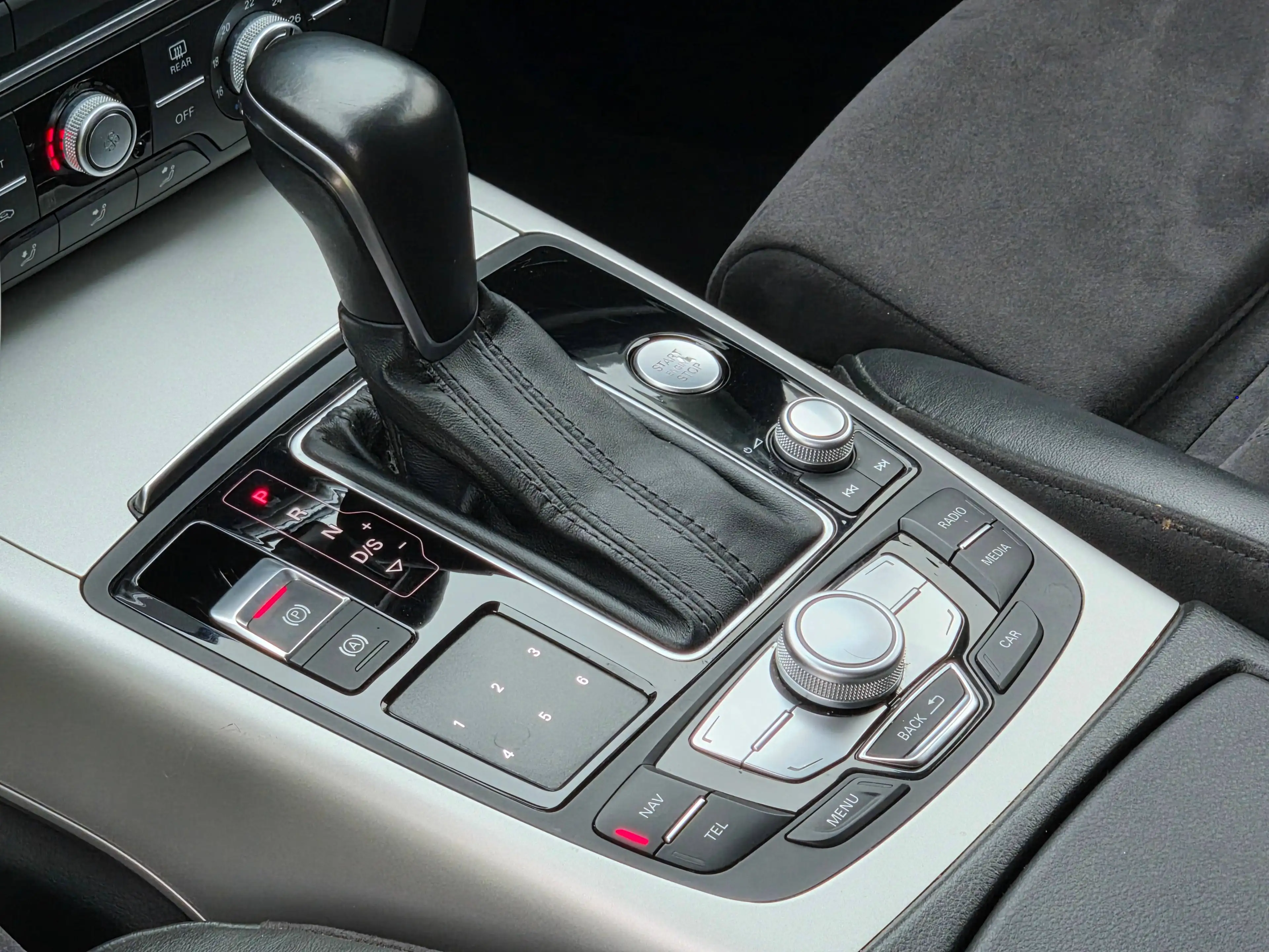 Audi A6 3.0 TDI clean diesel Quattro* Automatik* Navi* Tempomat* — photo 12
