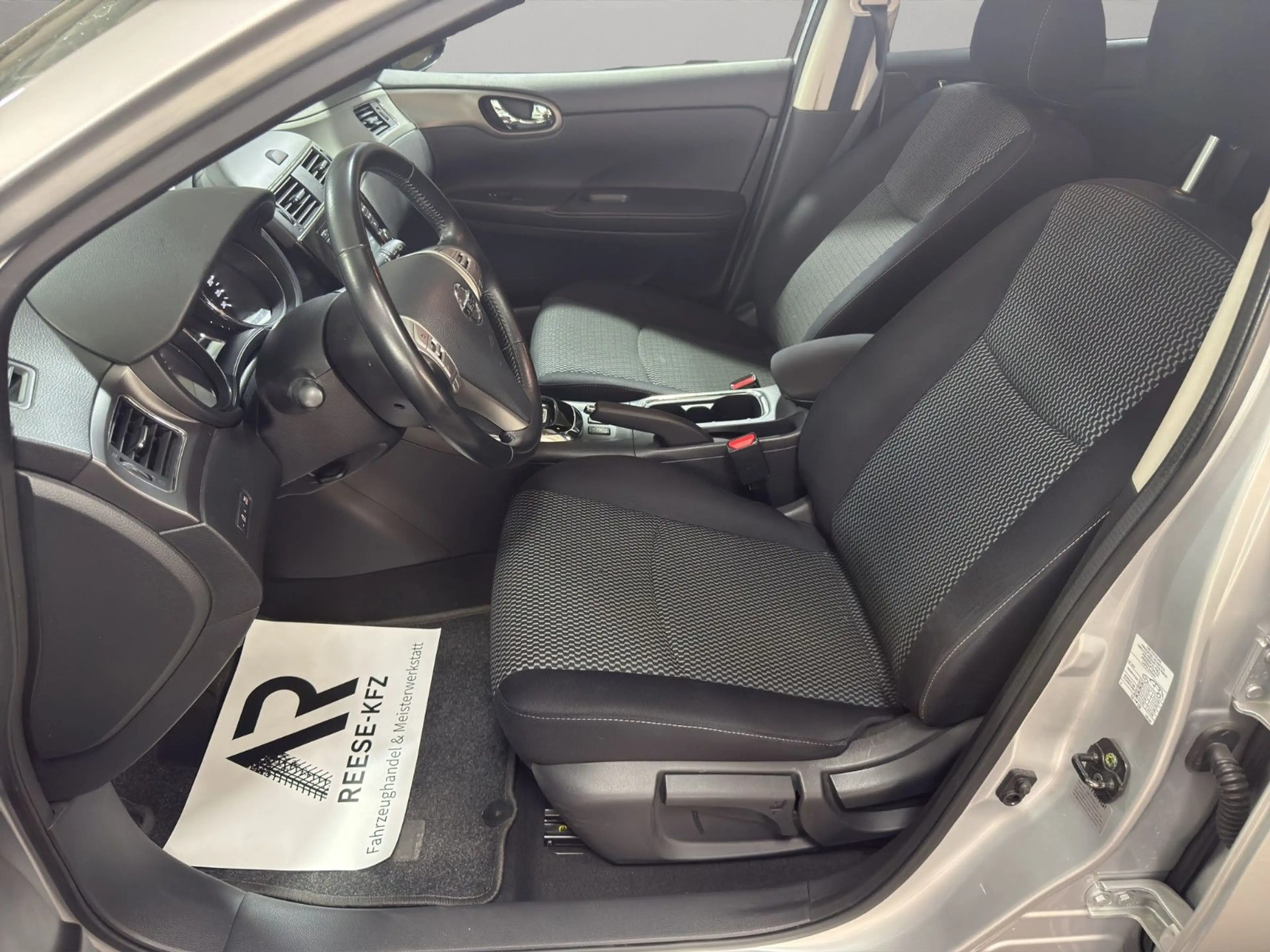 Nissan Pulsar 1.2 DIG-T N-CONNECTA Xtronic — photo 12