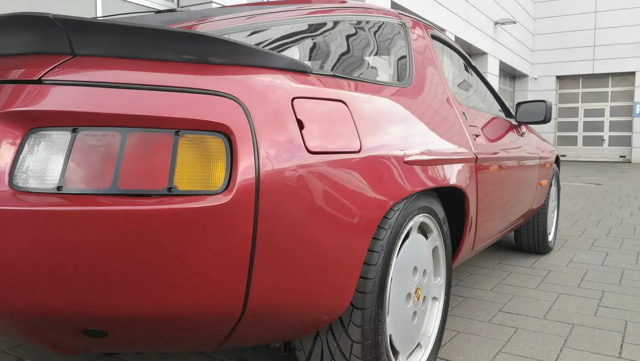 Porsche 928 S, foto 12