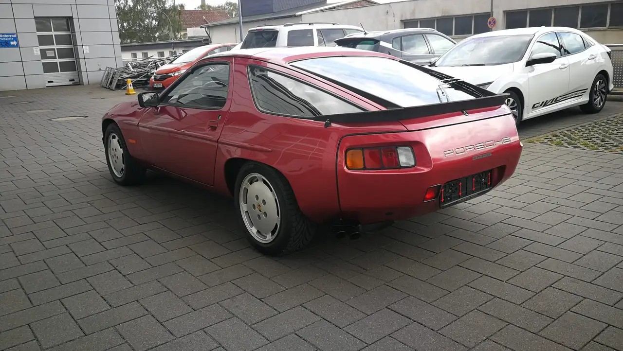 Porsche 928 S, foto 4