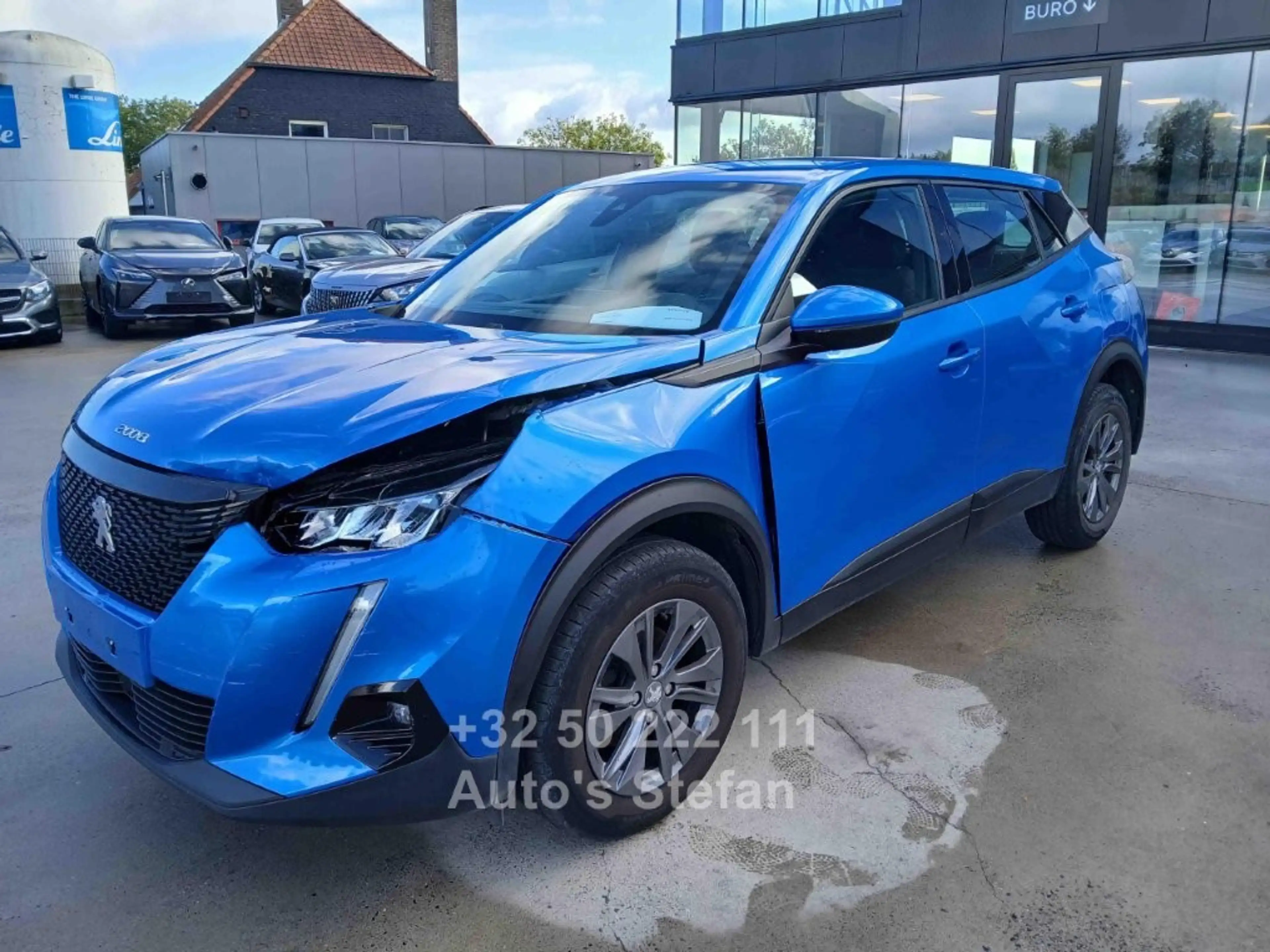 Peugeot 2008 2008 1.2 PureTech Allure Pack S — photo 3