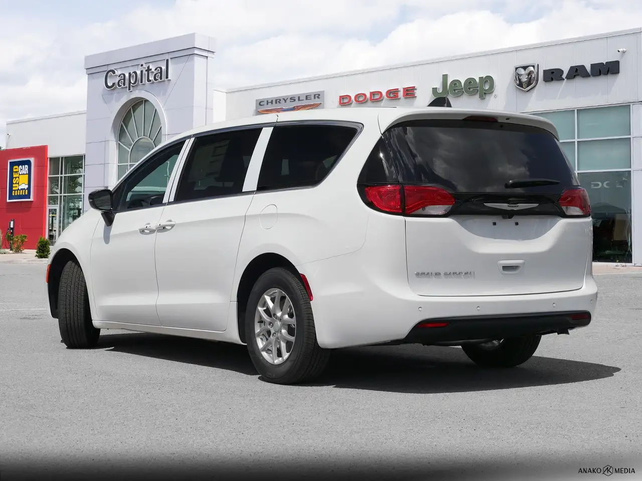 Chrysler Grand Caravan fotografie Chrysler Grand Caravan