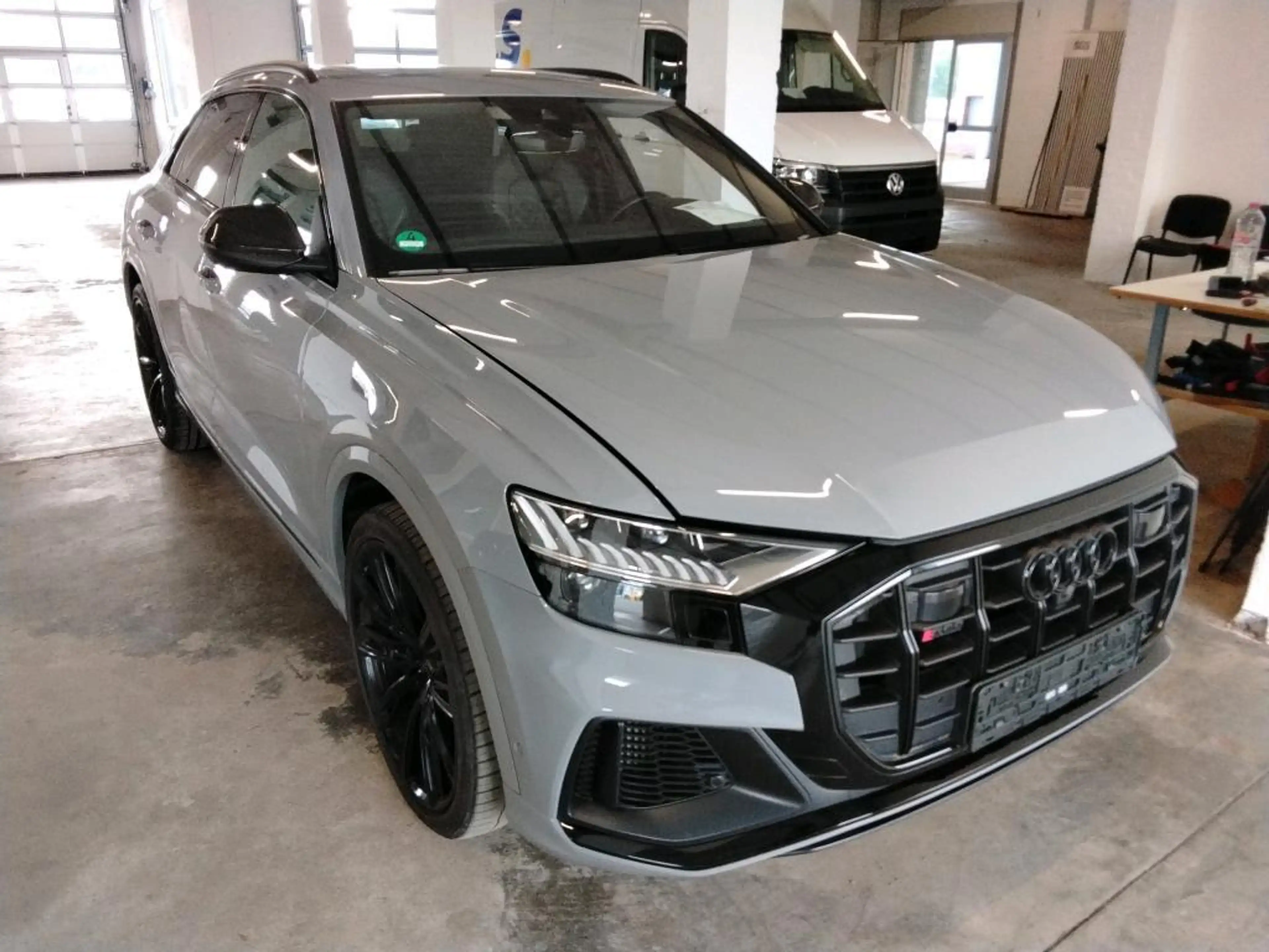 Audi SQ8 TFSI COMPETITION PANO HuD B&O STHZG AHK ACC — photo 3