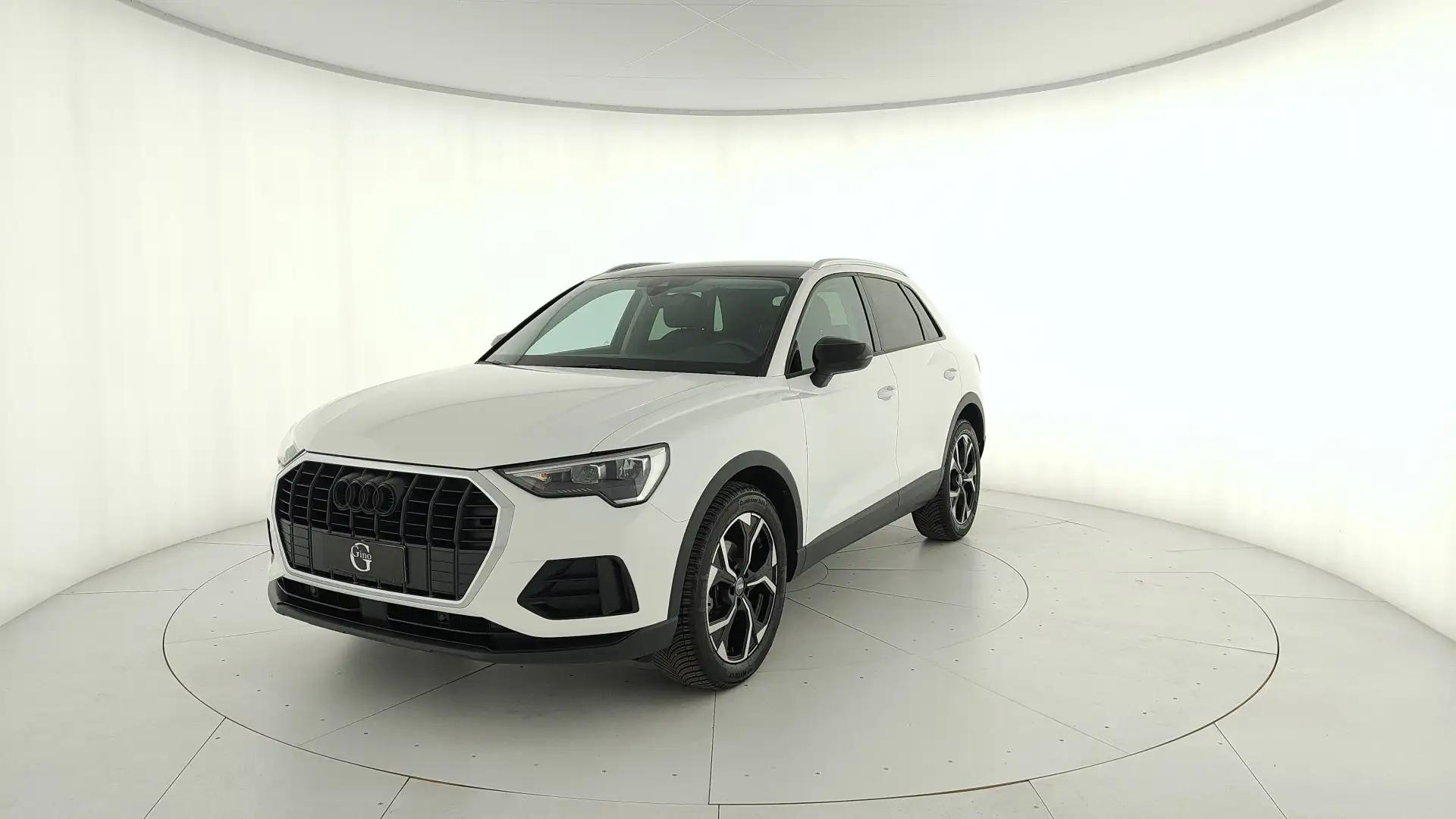 Audi Q3 35 1.5 tfsi Business Blanc - 1