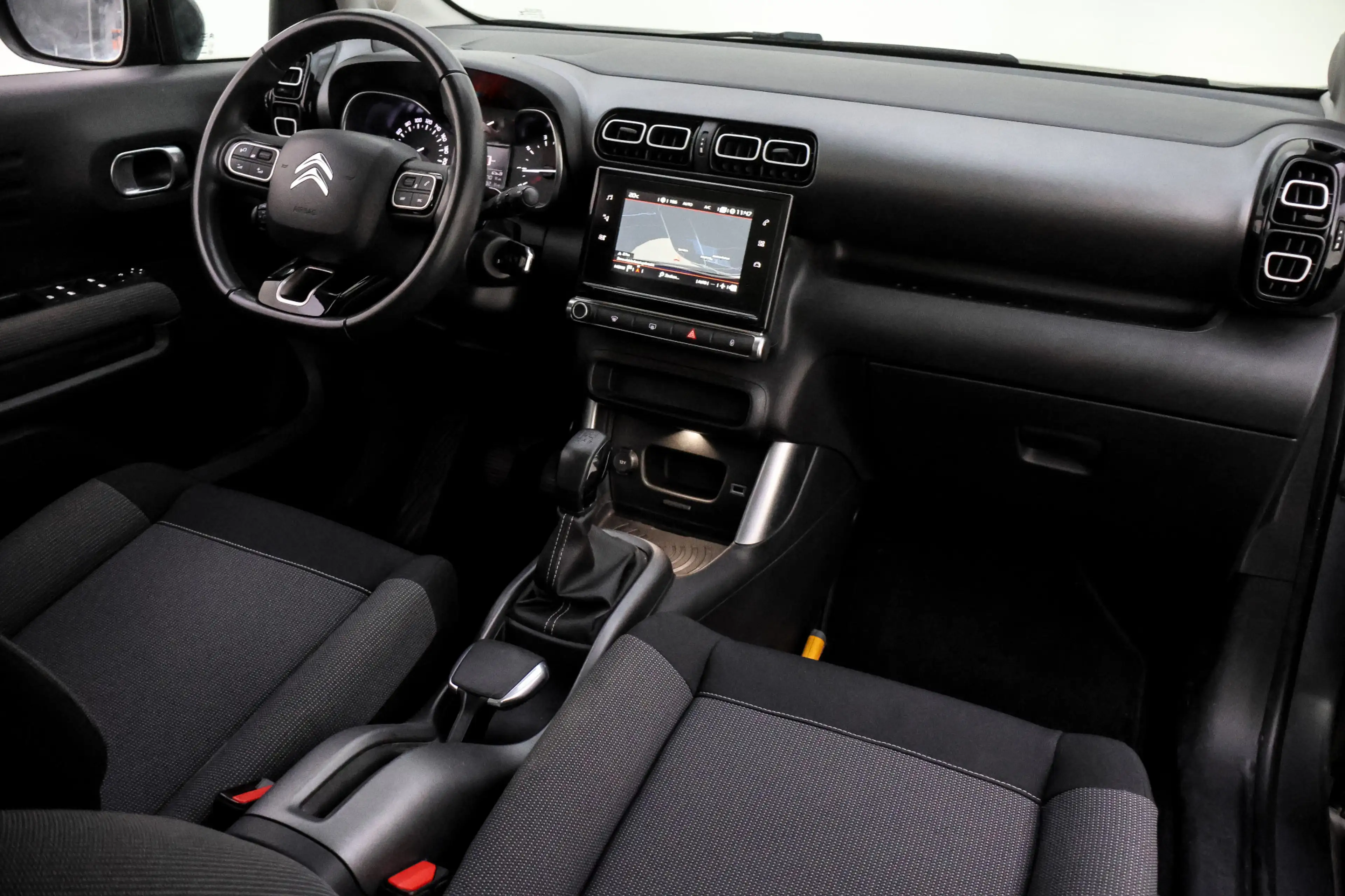 Citroen C3 Aircross 1.2T FEEL 22d KM! NAVI | DAB | CARPLAY | TREKHAAK — photo 20