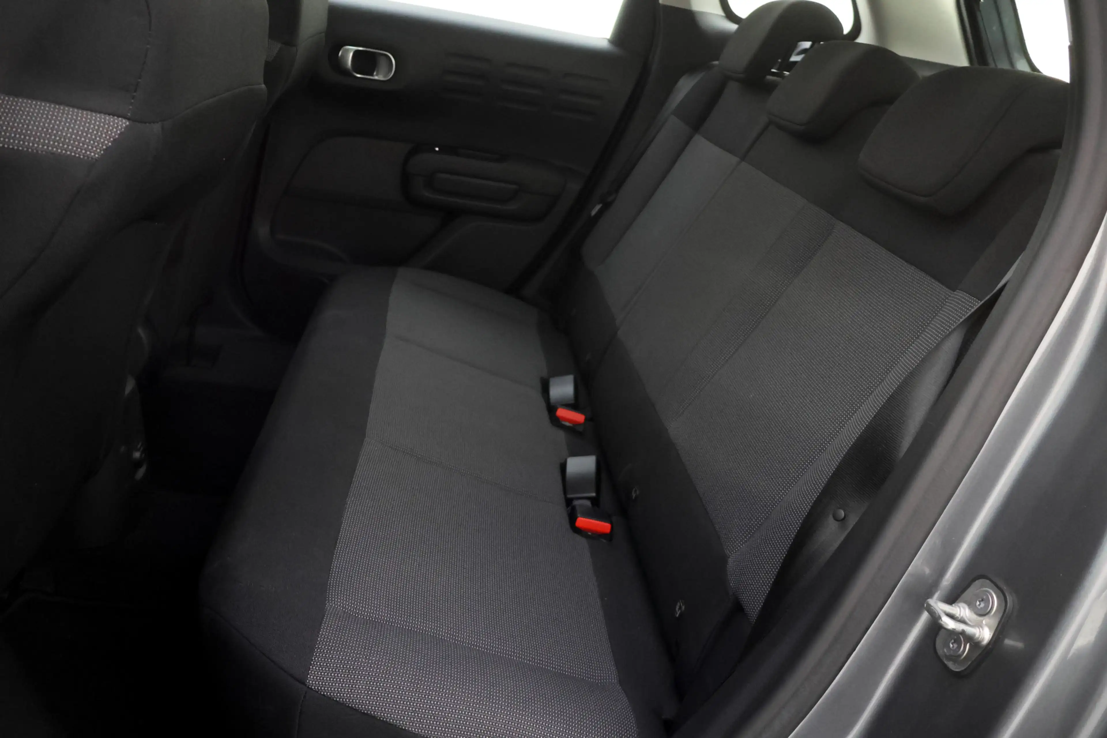 Citroen C3 Aircross 1.2T FEEL 22d KM! NAVI | DAB | CARPLAY | TREKHAAK — photo 11