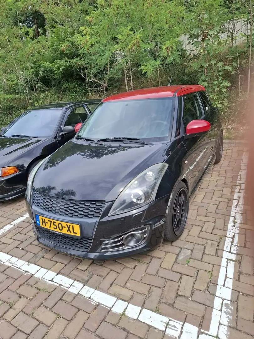 Suzuki Swift 1.6 Sport Negru - 1
