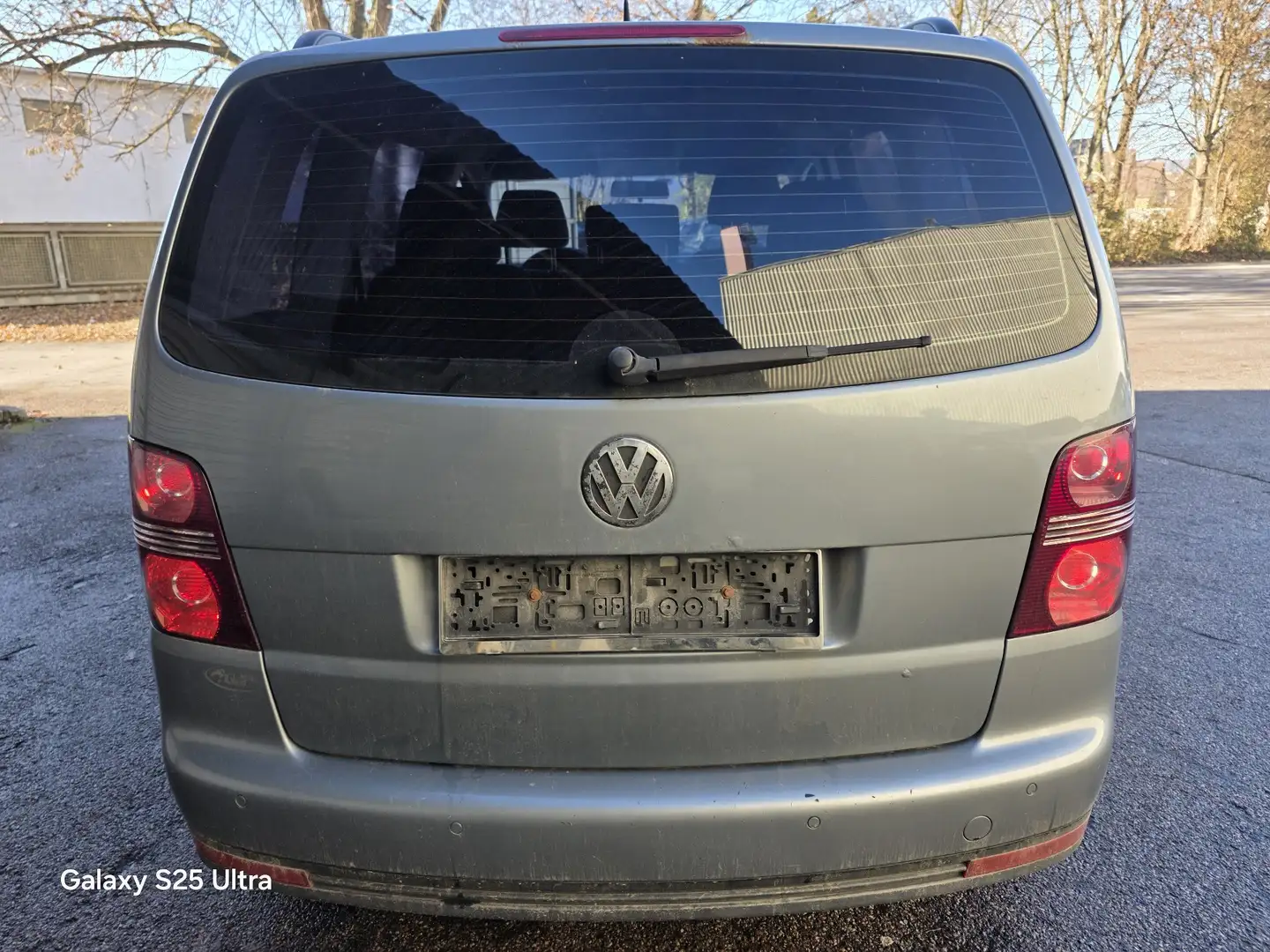 Volkswagen Touran 1.9 TDI DPF Blue Motion Trendline pkl bis 07-2026( Grau - 2