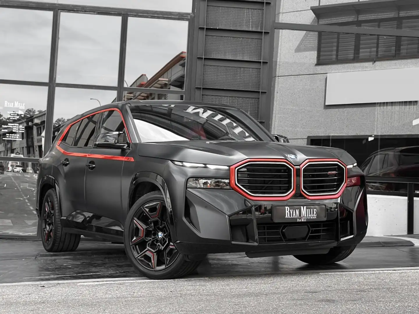 BMW XM Label Red Noir - 1