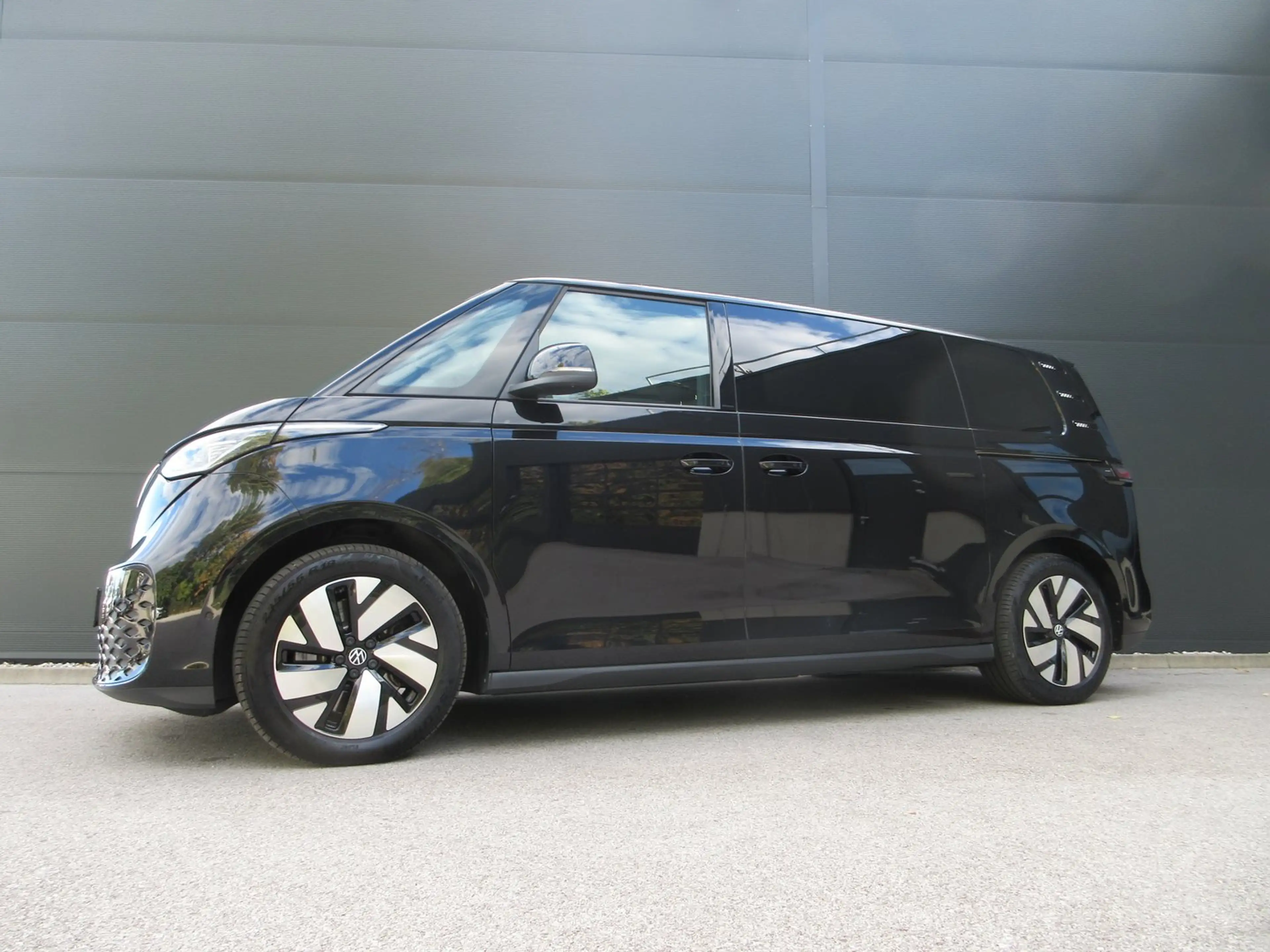 Volkswagen ID. Buzz VW ID. Buzz Pro LR 210 kW — photo 4